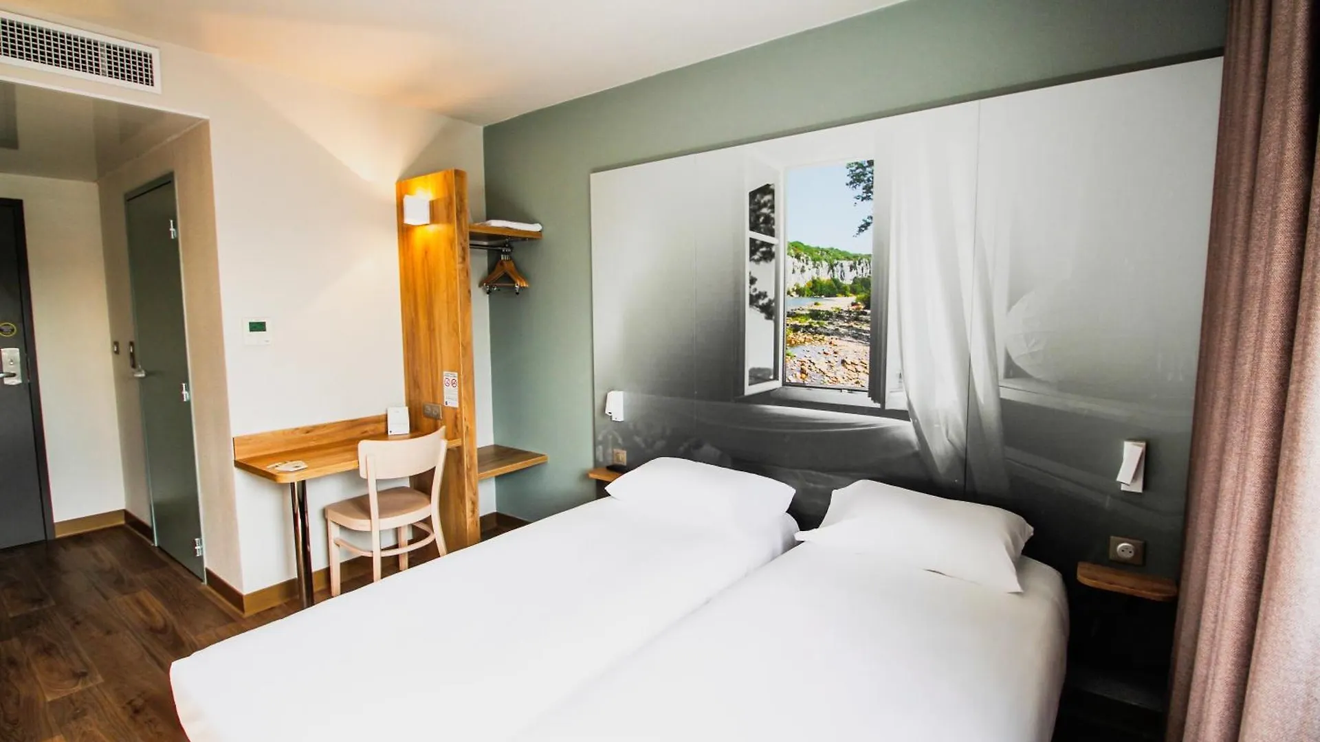 **  B&B Hotel Montelimar Sud France