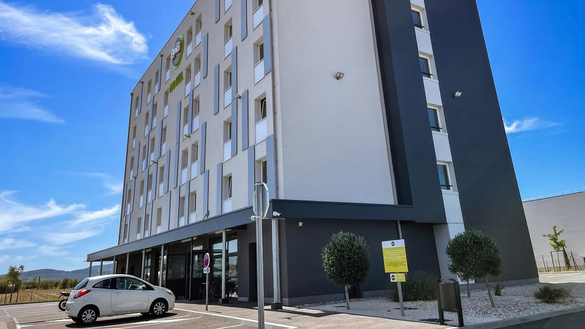 **  B&B Hotel Montelimar Sud France