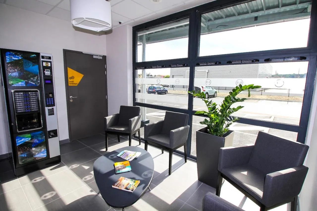 B&B Hotel Montelimar Sud 2*,  Francie