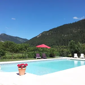 Vakantiehuis Domaine La Pique, Châtillon-en-Diois