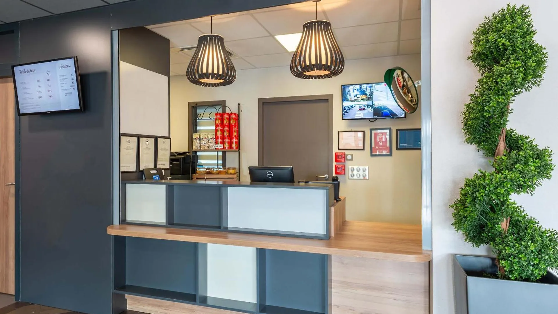 B&B Hotel Montelimar Sud 2*,